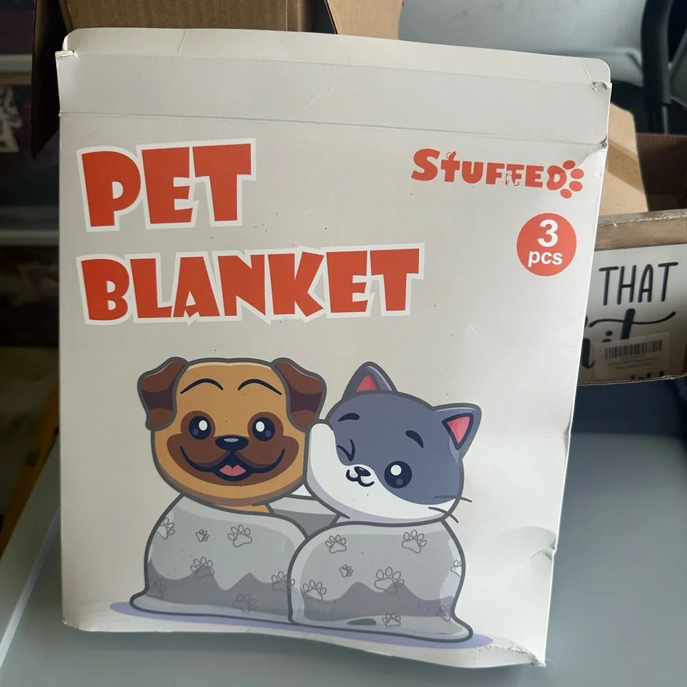 Cozy dog paw print warm blankets NIB